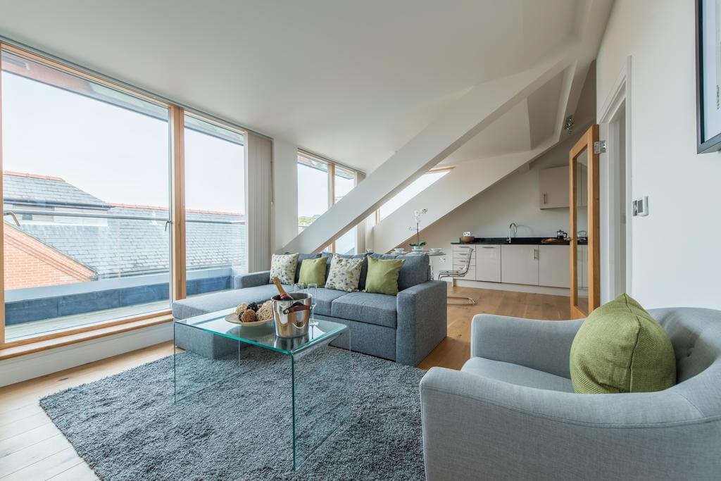 Hampden Apartments - The Elizabeth Windsor Bagian luar foto